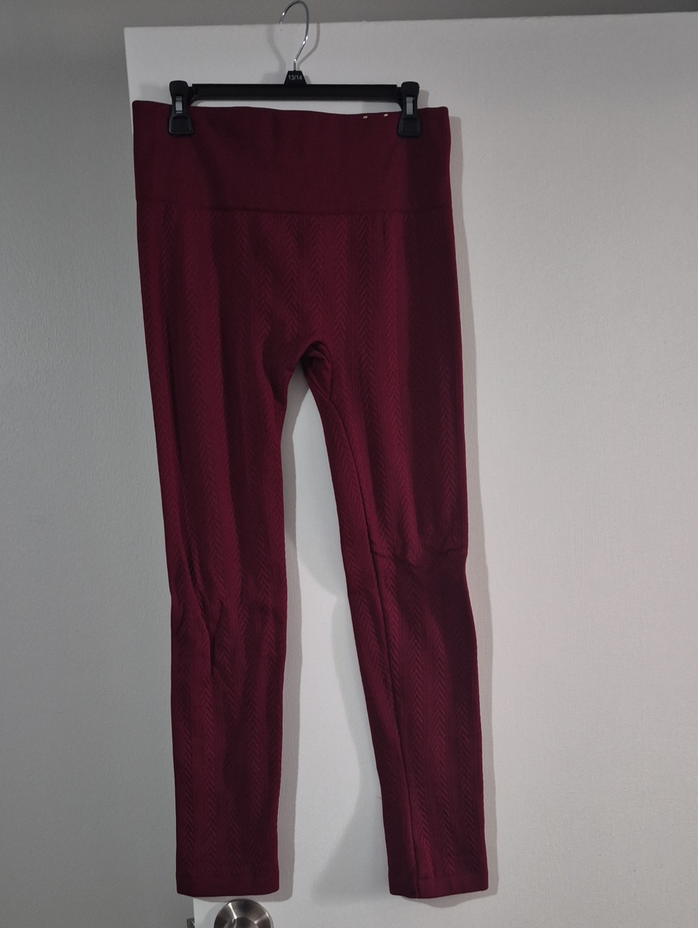 new directions Men's Crewneck Sweater in Burgundy
